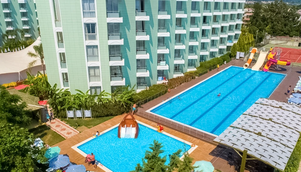 هتل گرند بلیش کوش آداسی